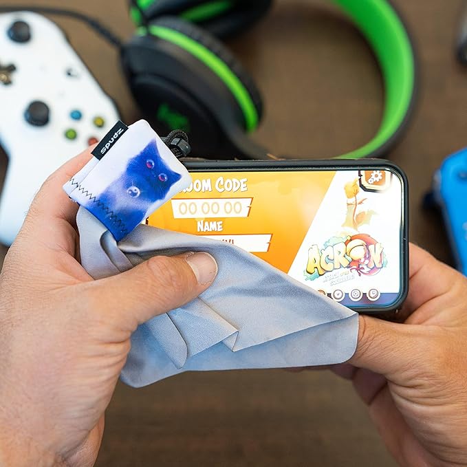 SPUDZ Classic Microfiber Lens Cleaner – Clip-On Pouch, Washable – for Binoculars, Scopes, Glasses, Screens | Avocado, 10 x 10 Inch (2-Pack)